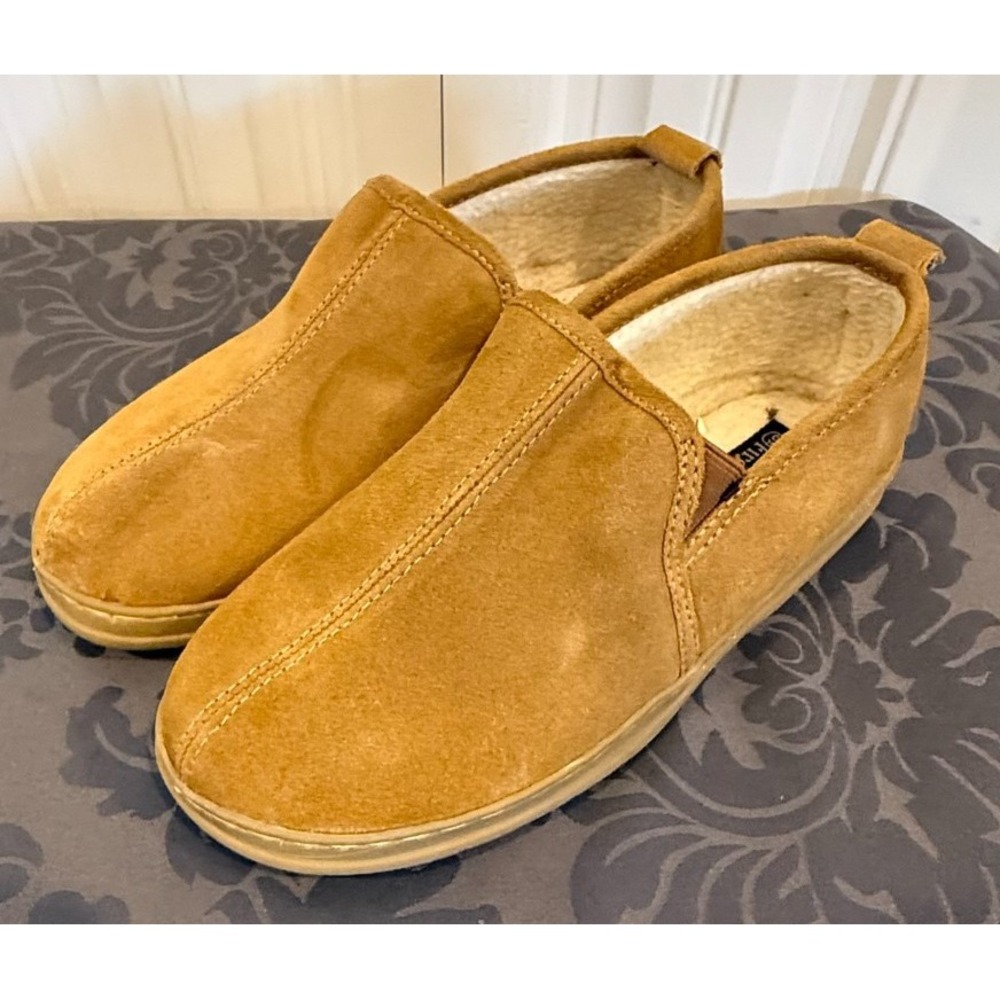 Fireside by Dearfoams Womens 9 Tan Suede Shearling Lined Mule Clog Slipper